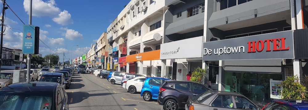 de uptown hotel damansara uptown