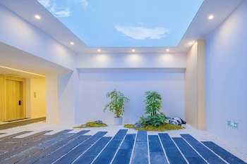 dujiangyan gongzuo private hotspring inn