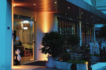 dujiangyan gongzuo private hotspring inn
