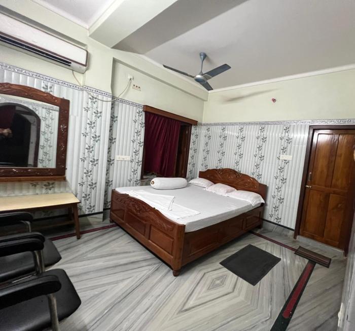 hotel raj