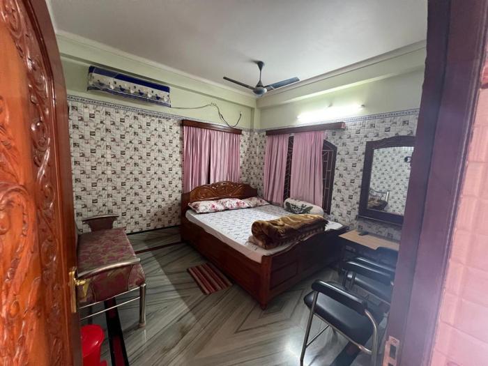 hotel raj