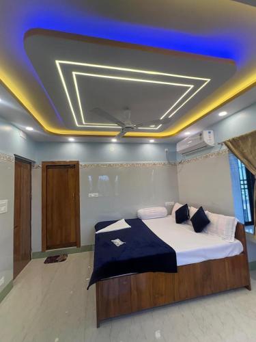 hotel raj
