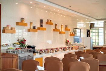 g8 diamond hotel saigon