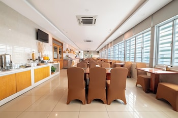g8 diamond hotel saigon