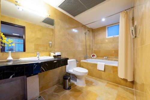 g8 diamond hotel saigon