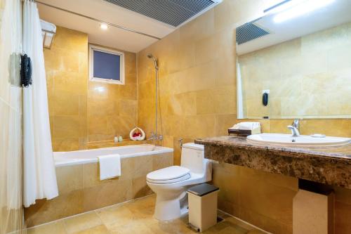 g8 diamond hotel saigon
