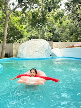 Roca Del Rio Hotel,,3 star