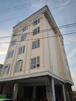 aceotel premier srinivasa ujjain