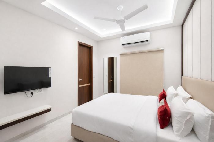 aceotel premier srinivasa ujjain
