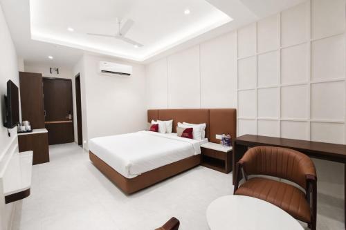 aceotel premier srinivasa ujjain