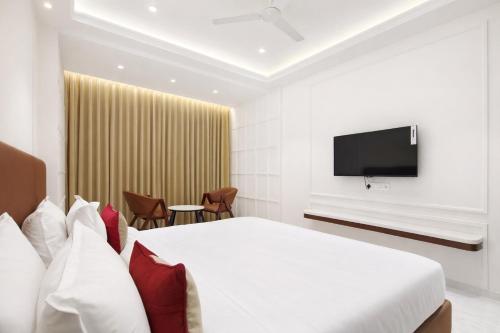 aceotel premier srinivasa ujjain