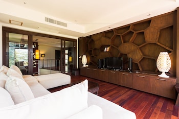 amatapura beach villa 15