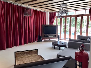 amatapura beach villa 15