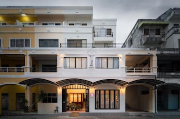 chinoir boutique phuket town