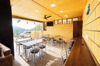 premium hotel maya mussoorie