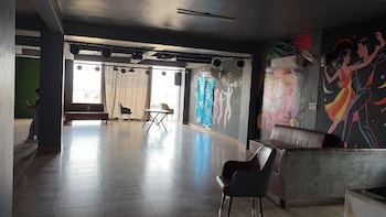 amber hotel and restaurant