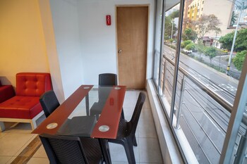 hotel mova