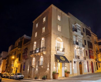 kapuccini hill boutique hotel
