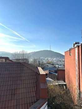 Hotel Nebula Inn,,3 star