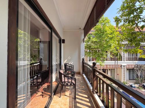 emerald angkor siem reap