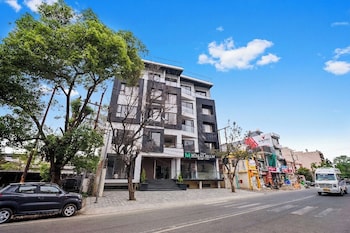 hotel himalyan ganga view