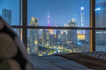 shanghai bund suhepan apartment