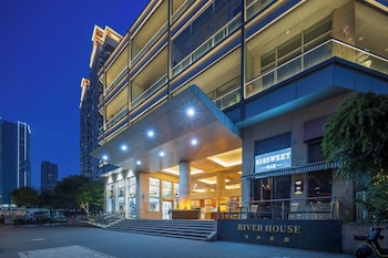 shanghai bund suhepan apartment