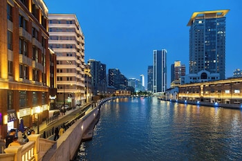 shanghai bund suhepan apartment