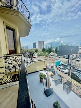 zarina hotels