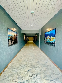 Zarina Hotels,,5 star