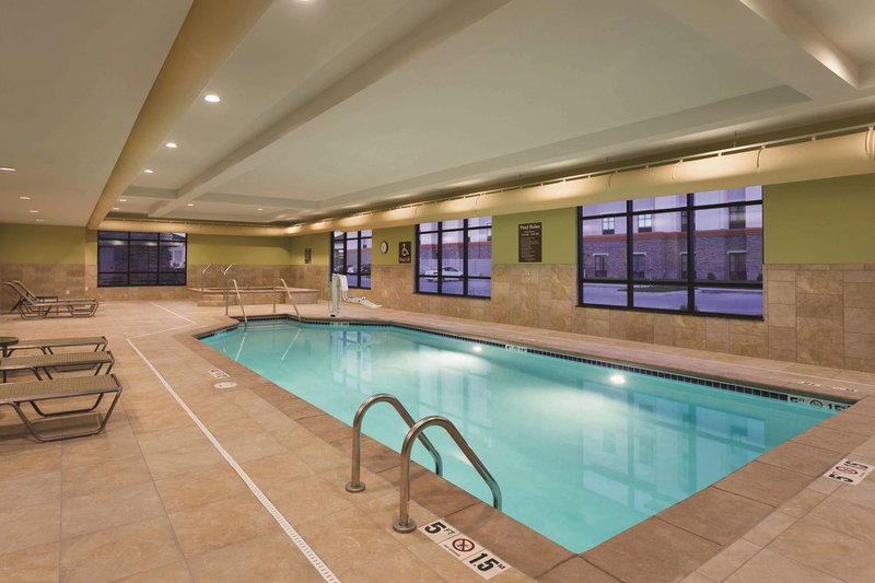 homewood suites by hilton west des moines sw mall area