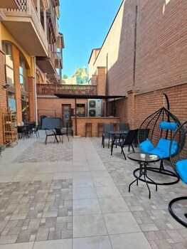 hotel nebula plaza