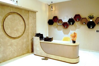 Hotel Leela Inn,,3 star