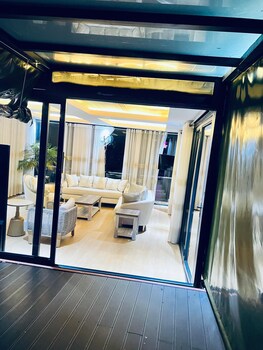 eza hotel