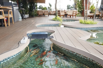 hotel subansiri