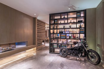Manxin Mansion Beijing Shichahai Park Nanluoguxiang,,5 star