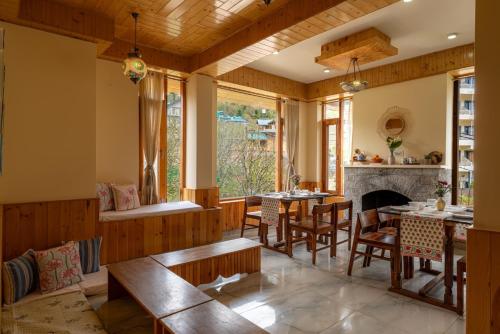 anvaya manali luxury mountain retreat