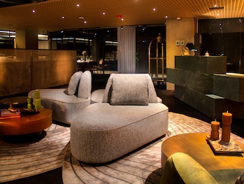 oliver luxury experiences