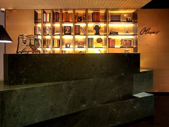 oliver luxury experiences
