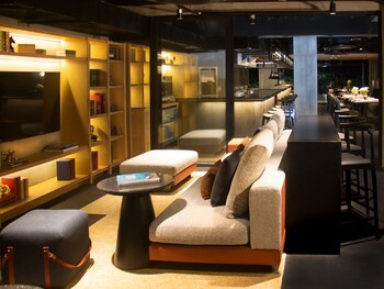 oliver luxury experiences