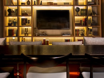 oliver luxury experiences