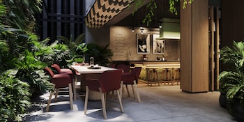 oliver luxury experiences