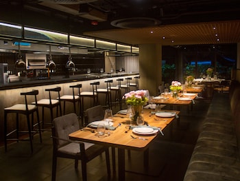 oliver luxury experiences