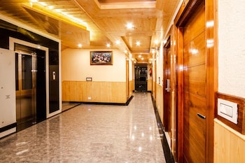 kavin suryansh regency near mall road