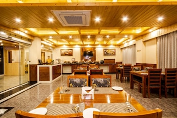 kavin suryansh regency near mall road
