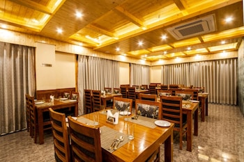 kavin suryansh regency near mall road