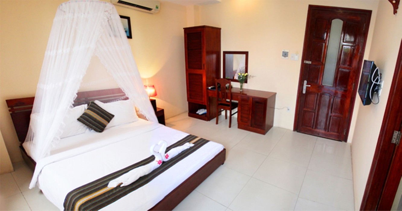 Song Bien Xanh Resort,26 Xuan Thuy Street,3 star