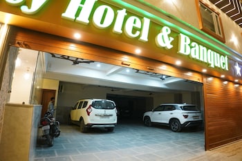 Jbs Regency Hotel And Banquet,,3 star