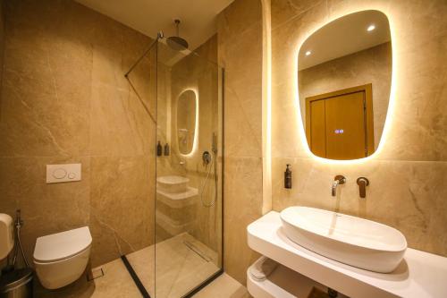 hotel lake park ksamil