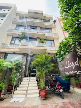 Hotel Lloyd Residency Near Nehru Place,,3 star